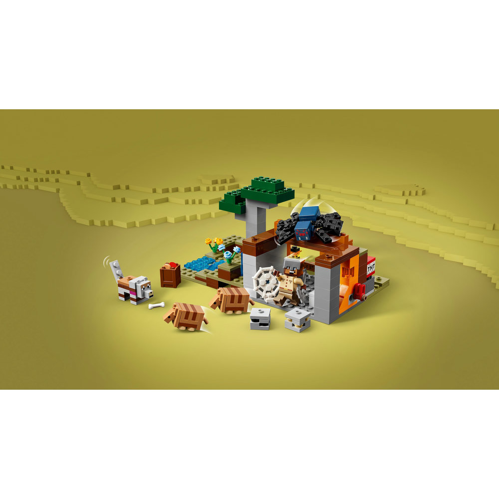 LEGO Minecraft The Armadillo Mine Expedition Video Game Figure 21269 - Image 4