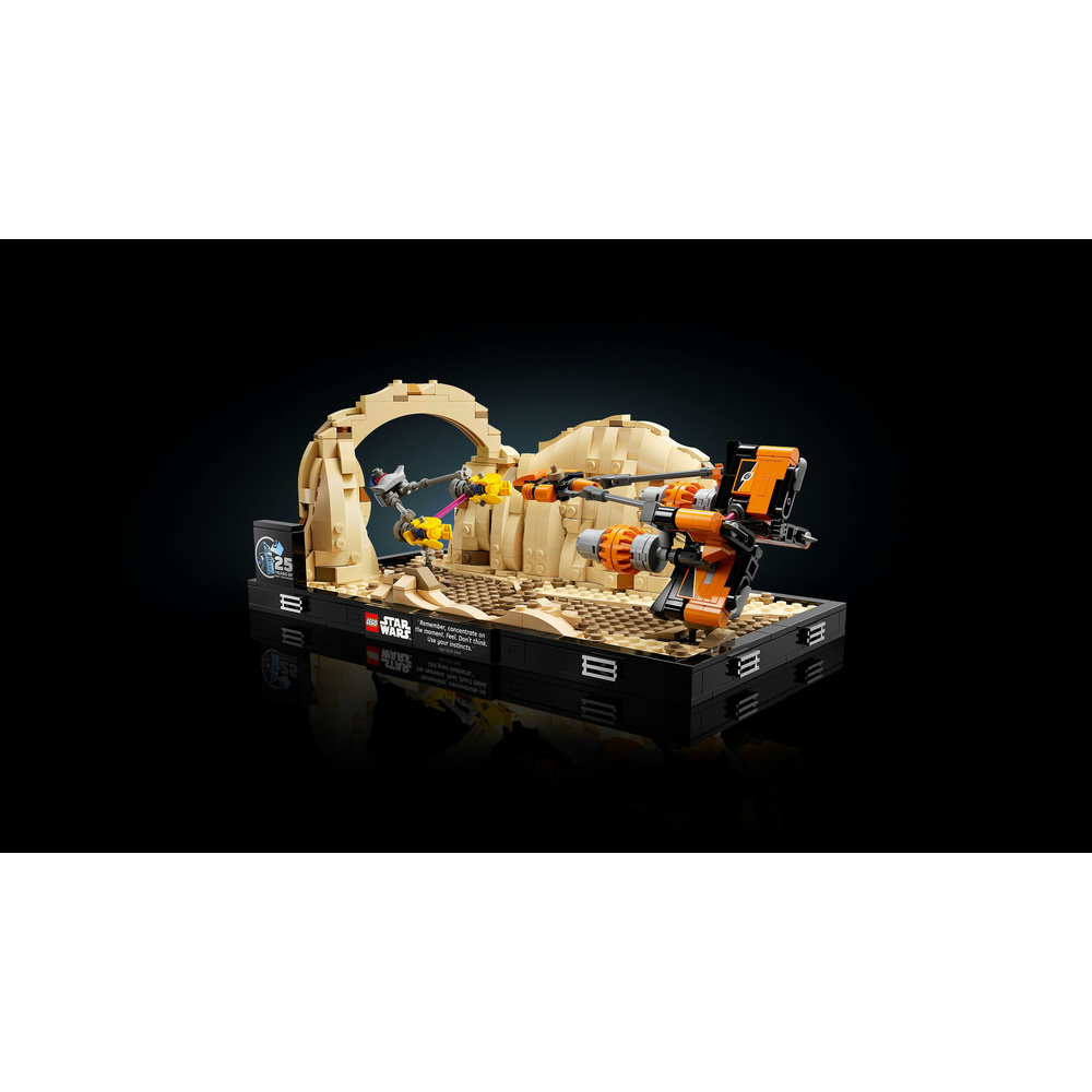 LEGO Star Wars Mos Espa Podrace Diorama Set 75380 - Image 3