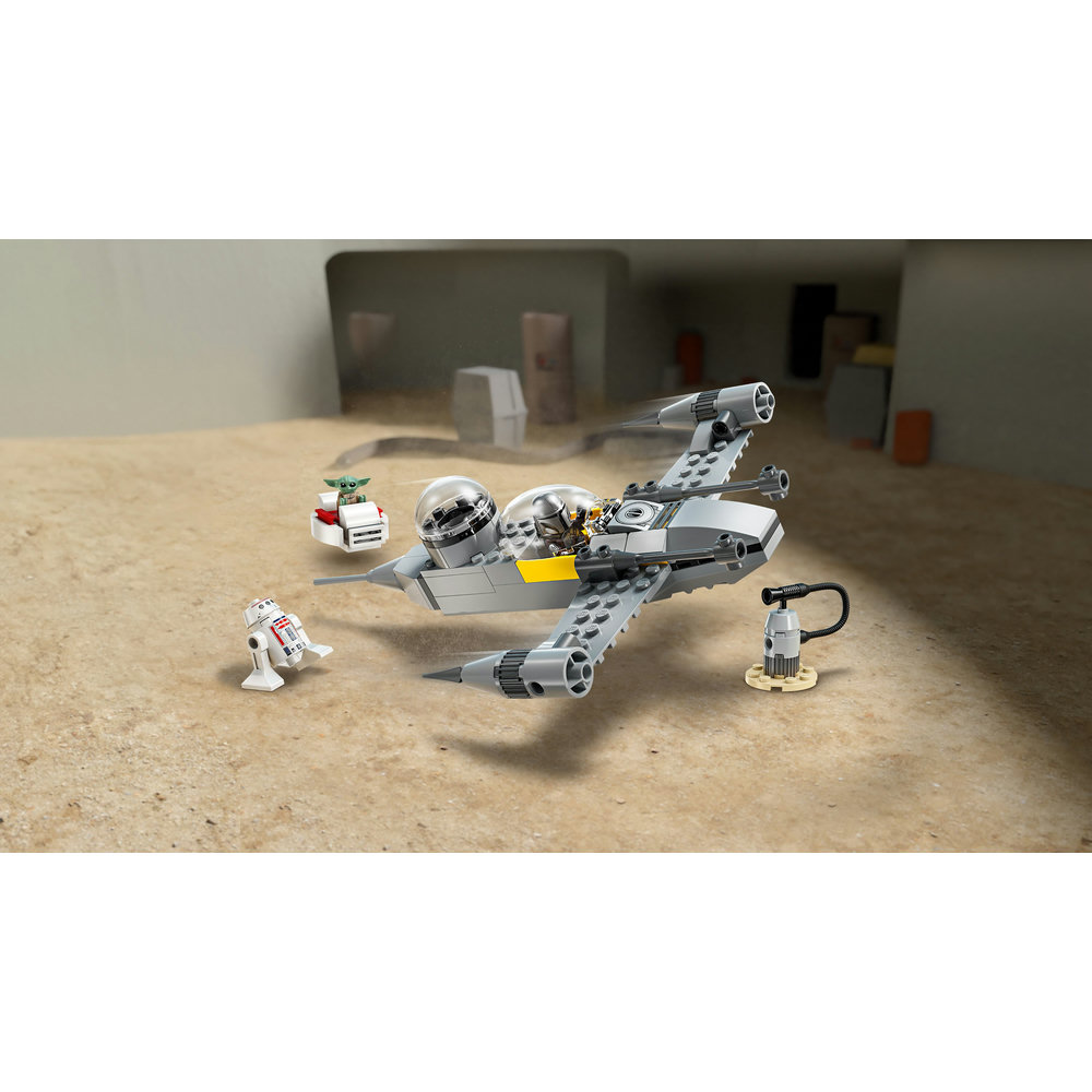 LEGO Star Wars Mando and Grogu’s N-1 Starfighter Building Toy 75410 - Image 3