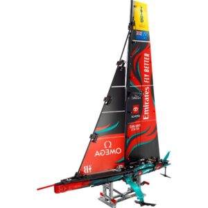 LEGO Technic Emirates Team New Zealand AC75 Yacht 42174 - Image 2