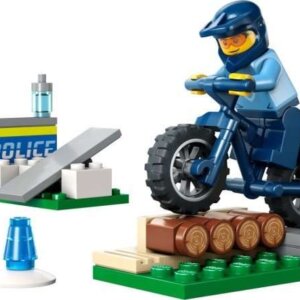 LEGO City Police Bicycle Training Polybag Set 30638 - Image 2