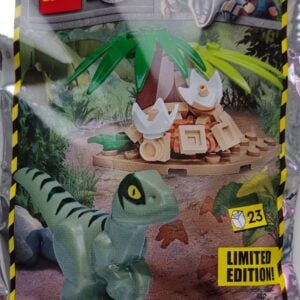 LEGO Jurassic World Raptor with Nest Foil Pack Set 122221 (Bagged) - Image 1