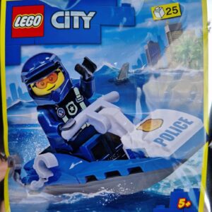 LEGO City Policeman with Jet ski Foil Pack Set 952207 (Bagged) - Image 1