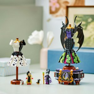 LEGO Disney Villains Maleficent’s and Cruella De Vil’s Dresses 43262 - Image 12